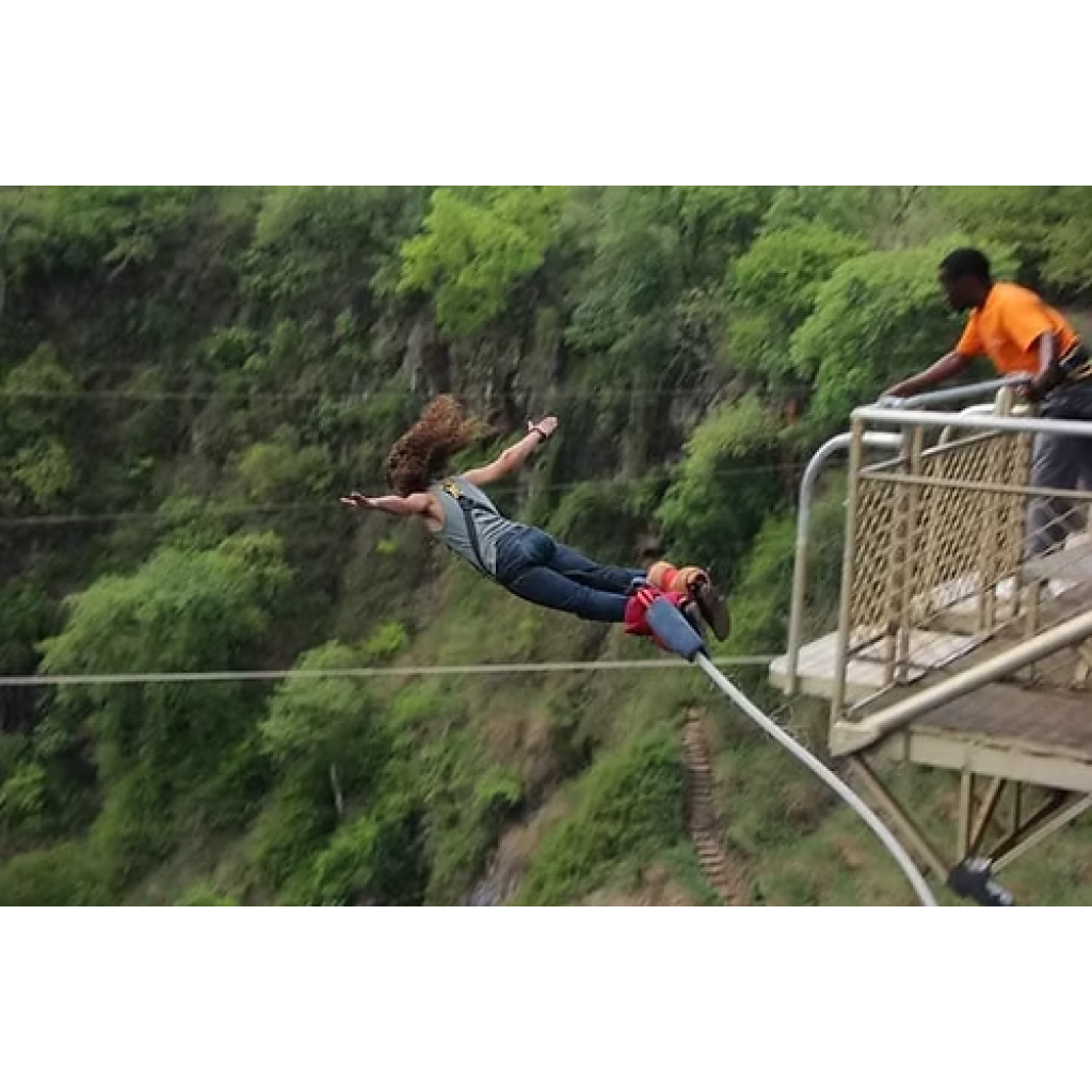Bungee jumping 2 (eripa tours and taxis)